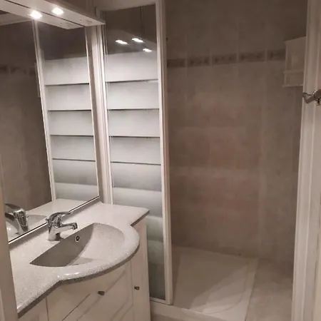 Naturiste Cap D'agde Heliopolis O 33 Daire