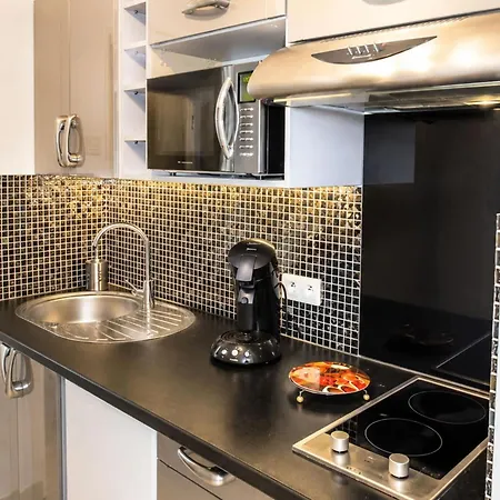 Naturiste Cap D'agde Heliopolis O 33 * 阿格德